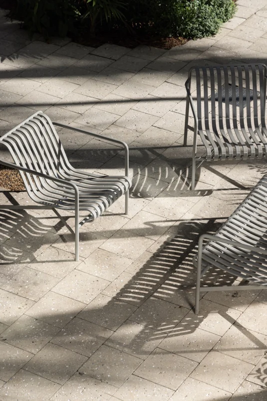 Shaded sidewalk seating