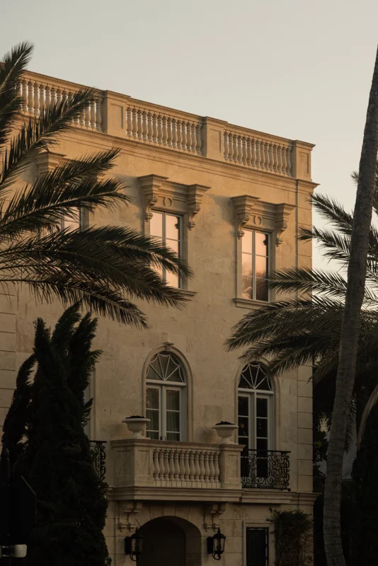 Historic street facade in Downtown Naples